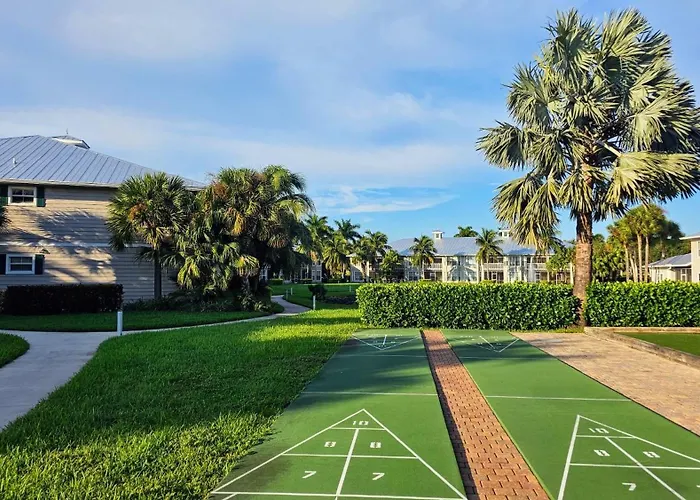 Greenlinks Luxury Villa At Lely Resort Golf - 3 Bedrooms